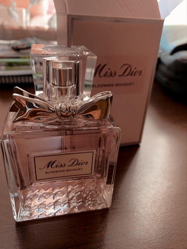 Изображение Miss Dior Qadın Parfümü  100Ml